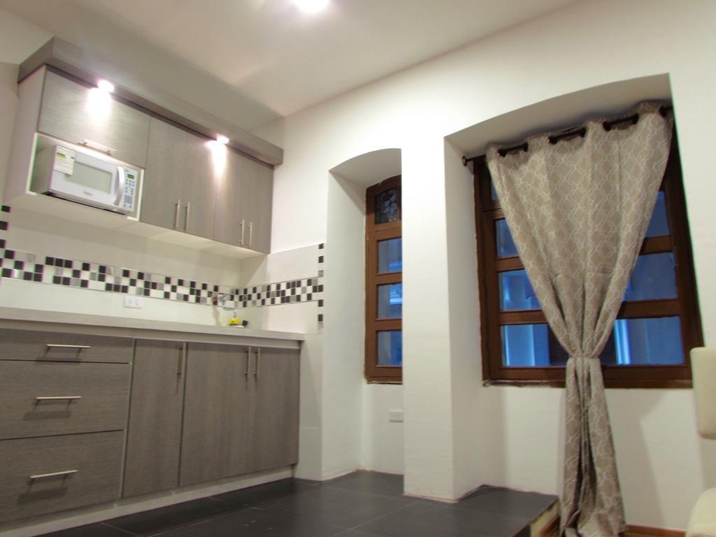 San Blas House & Suites Quito Extérieur photo