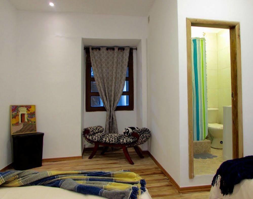 San Blas House & Suites Quito Extérieur photo
