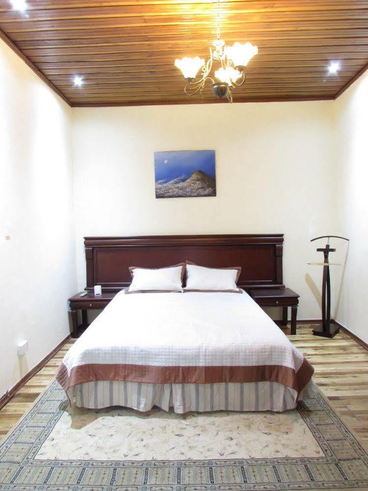 San Blas House & Suites Quito Extérieur photo